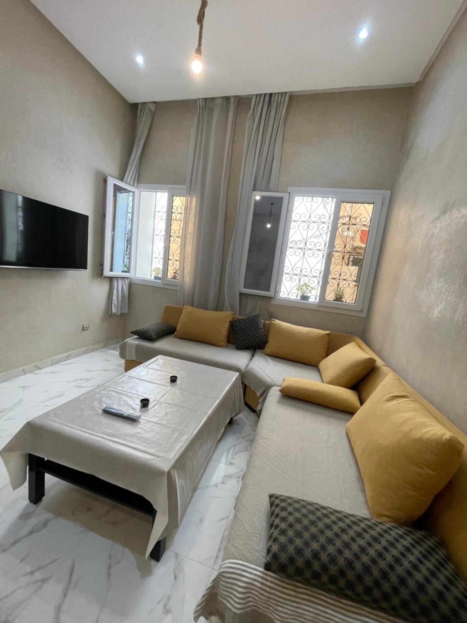 Апартаменти Family Flat Ес-Сувейра Екстер'єр фото